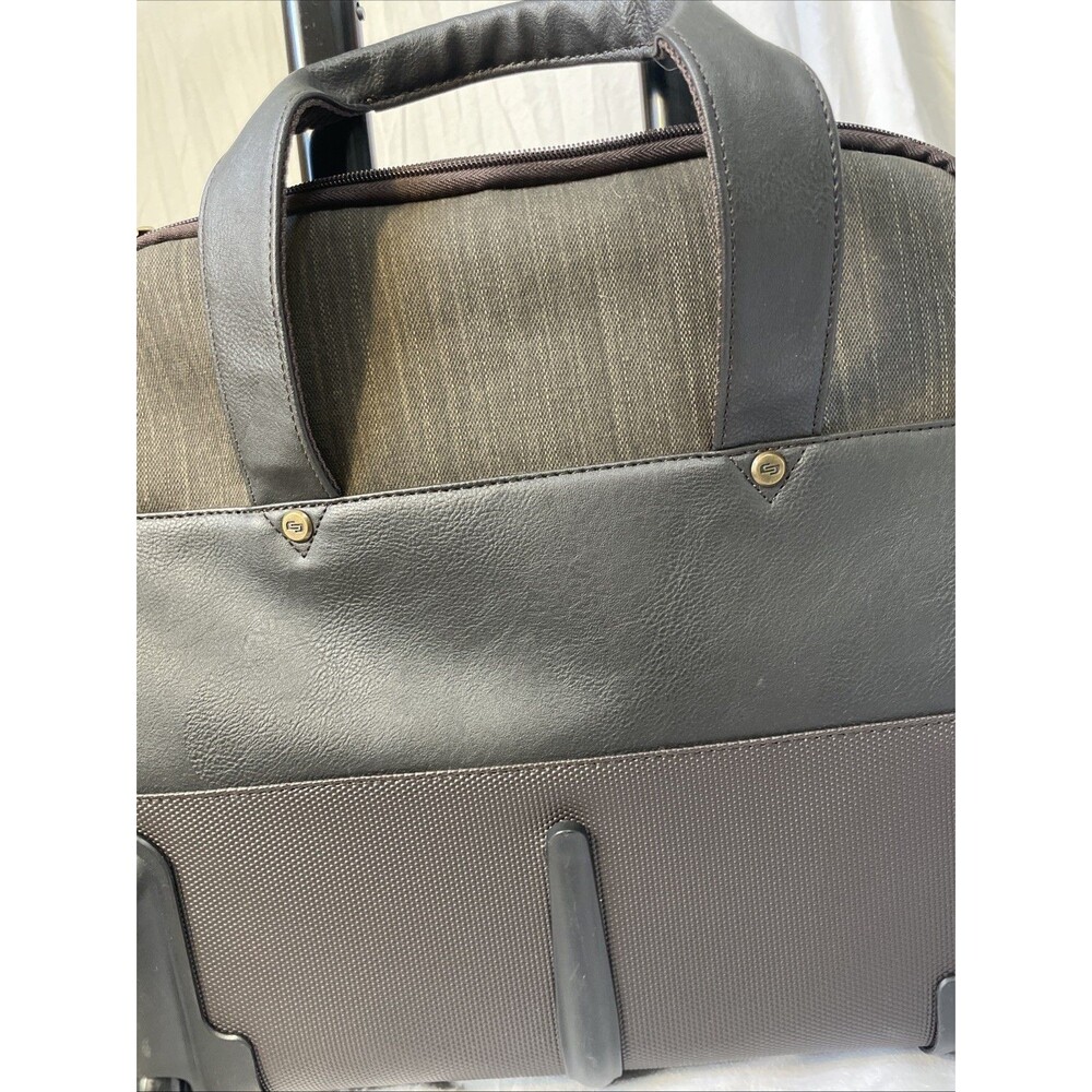 Solo NWOT York Rolling Case Leather Laptop Bag Carry On Black Wheel Briefcase - Picture 13 of 15